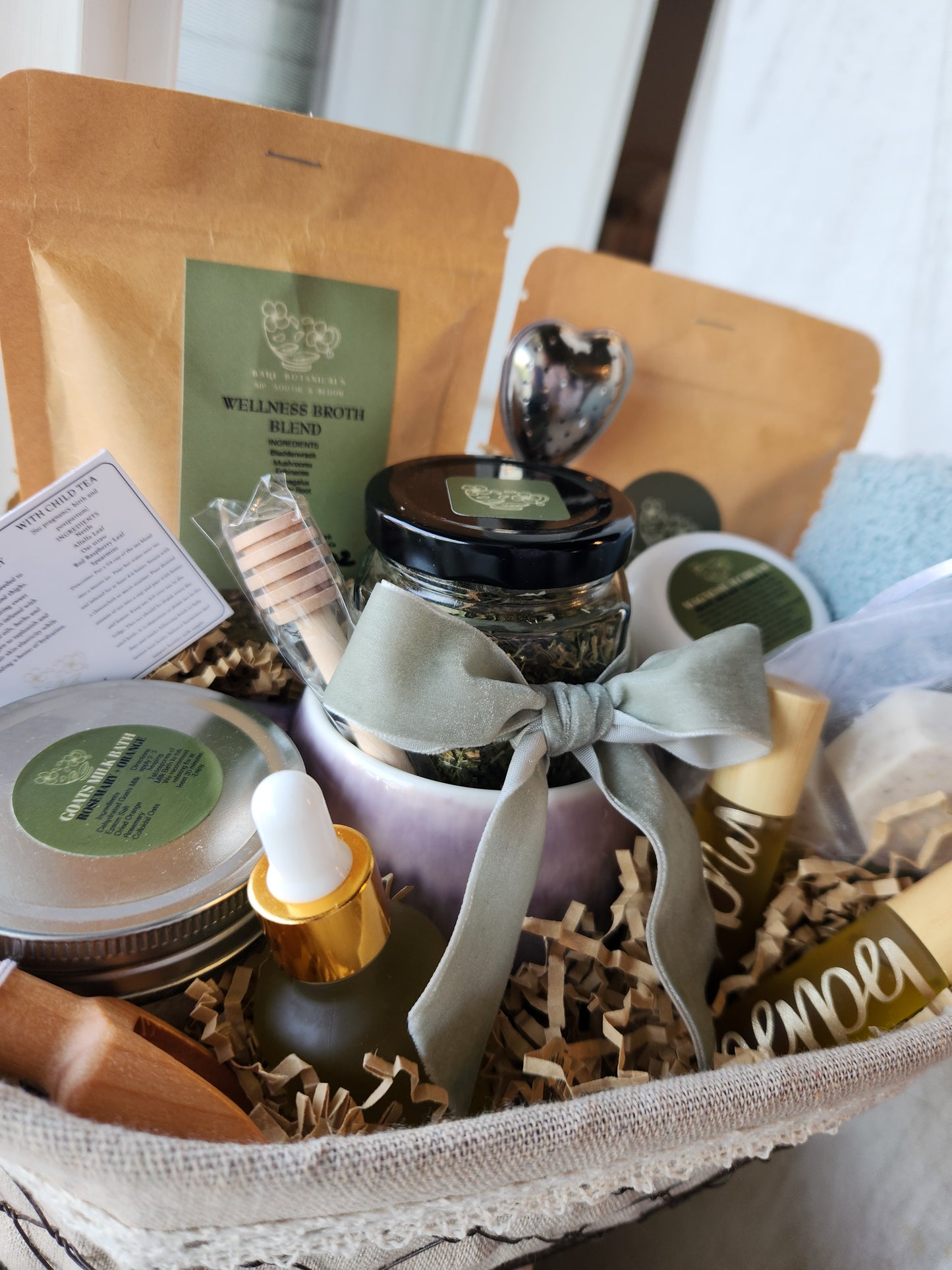 PREGNANCY & POSTPARTUM || CUSTOM BASKETS